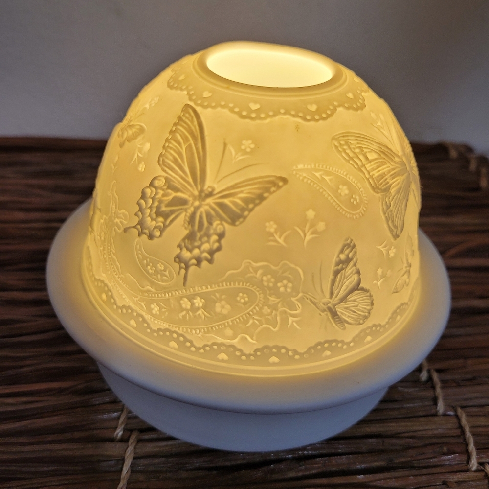 Lithophane Porcelain Dome Fairy Light Butterflies